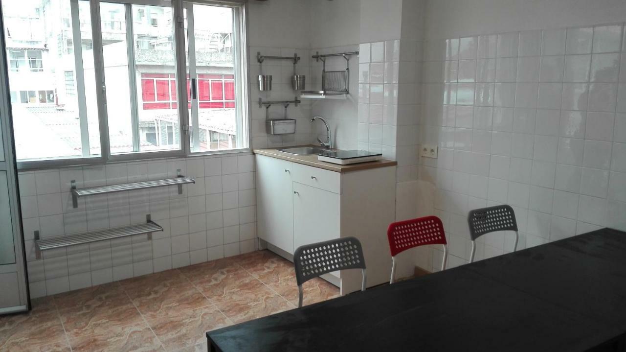 Albergue Lalin Centro Екстер'єр фото