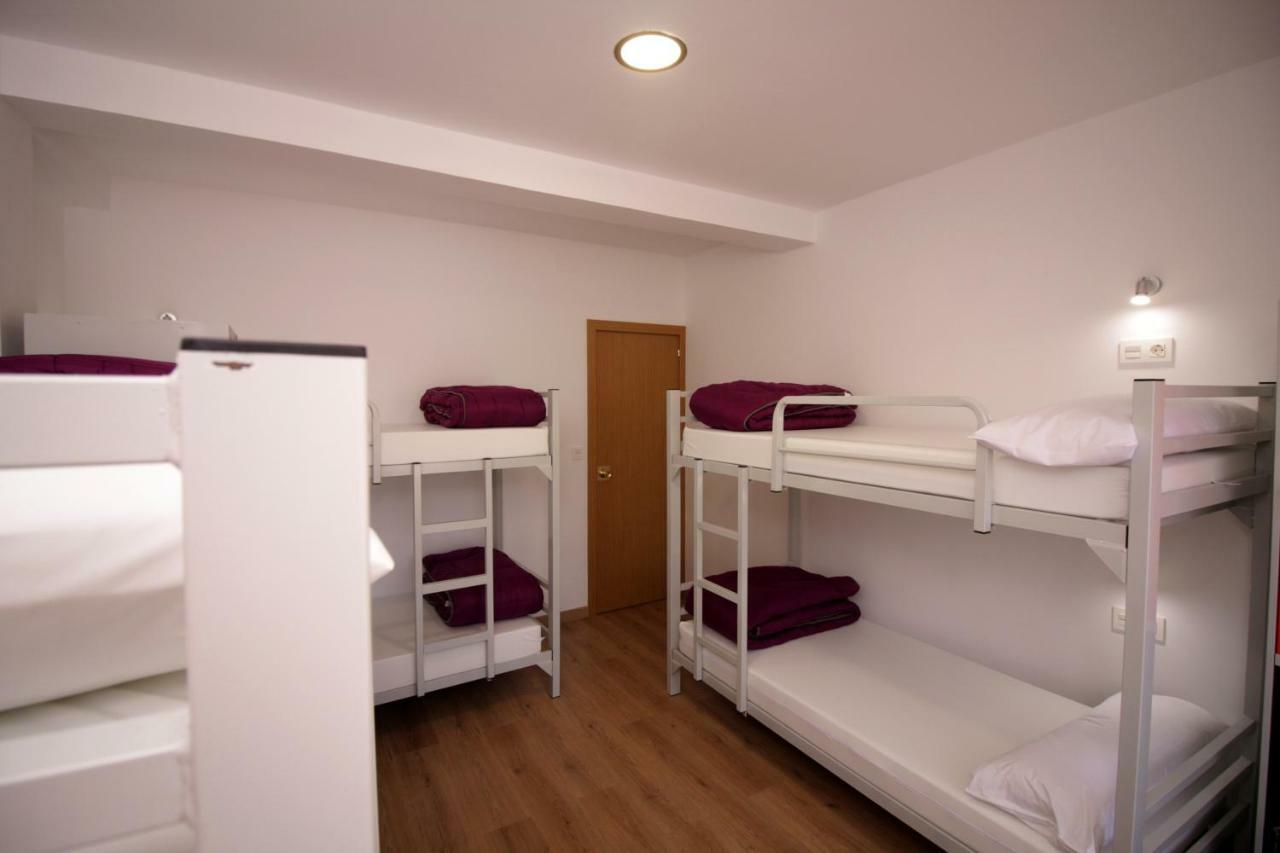 Albergue Lalin Centro Екстер'єр фото